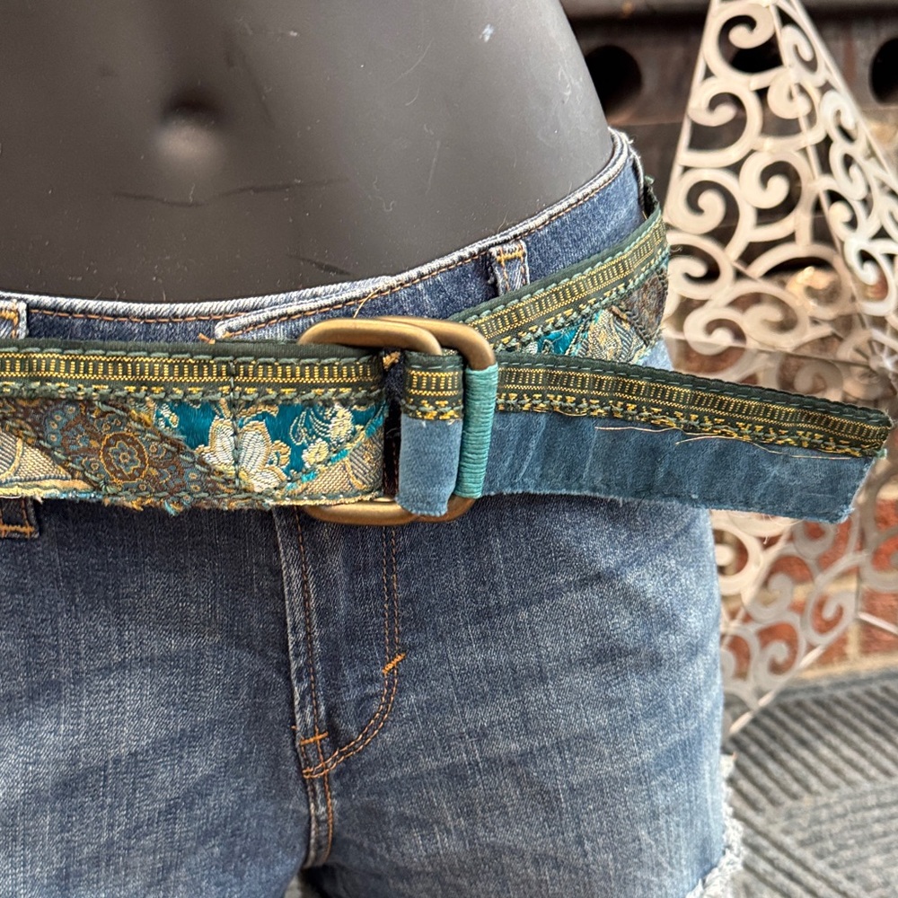 Lucky Brand Blue and Gold Women's Belt